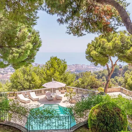 7 Bedroom Cozy In Holiday home Malaga