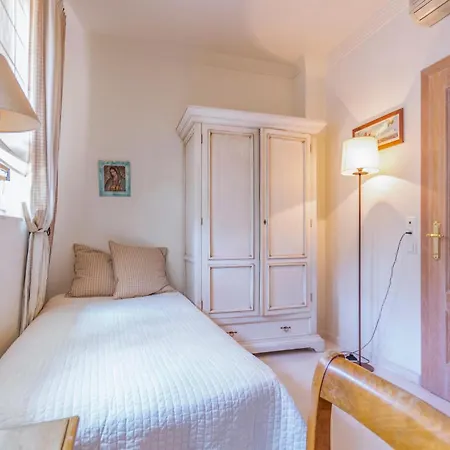 Holiday home 7 Bedroom Cozy In *